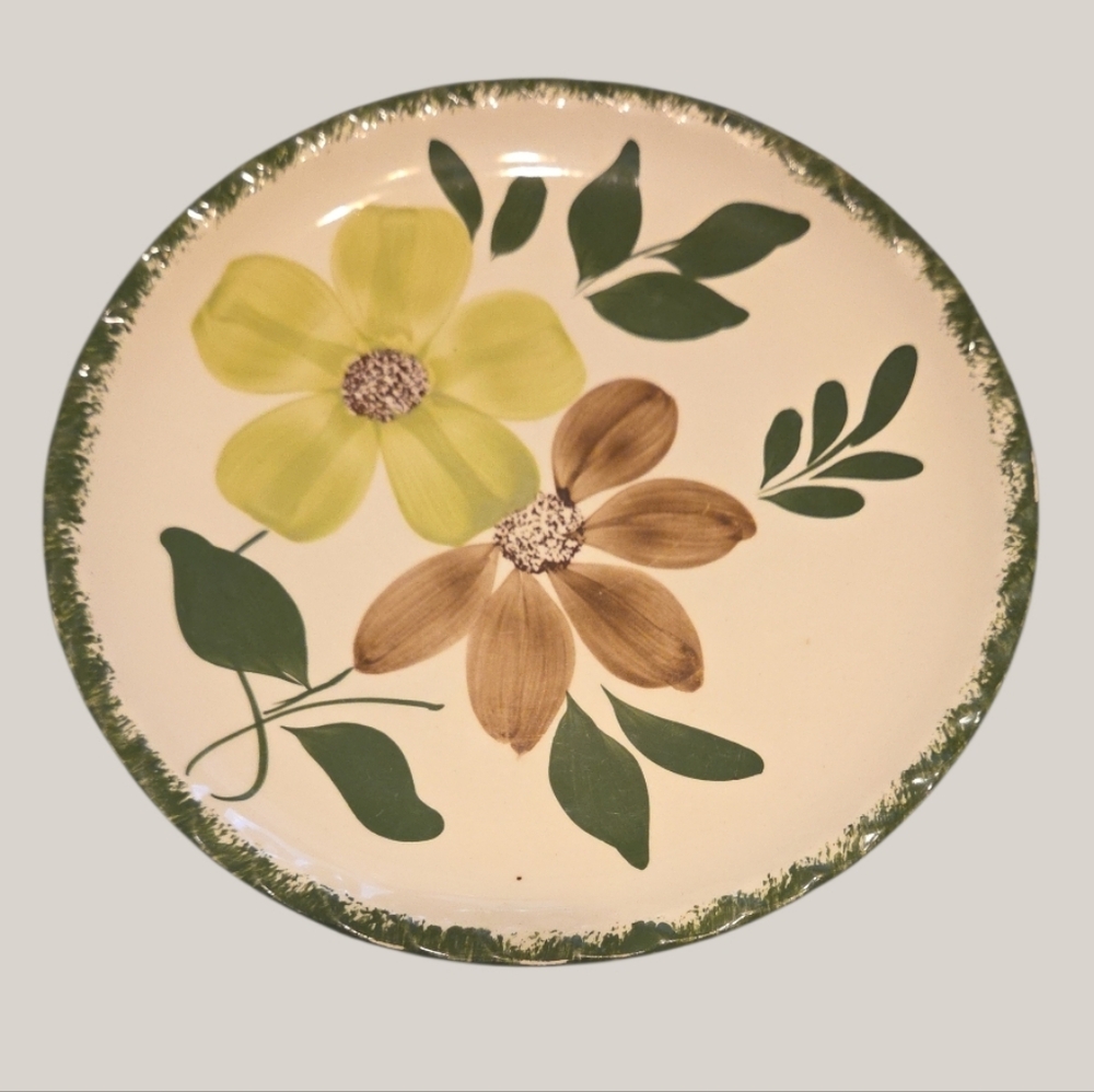 VTG Blue Ridge Pottery 9" Hand‎ Painted Floral Dinner Plate 1950s "Green Daisy"